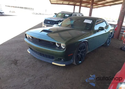 2022 Dodge Challenger R/T z USA, uszkodzony, nr VIN 2C3CDZBT4NH188171